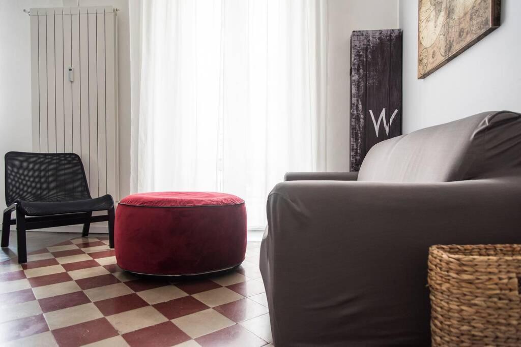 Mico 1 Bedroom Apartment - Youhosty Милано Екстериор снимка